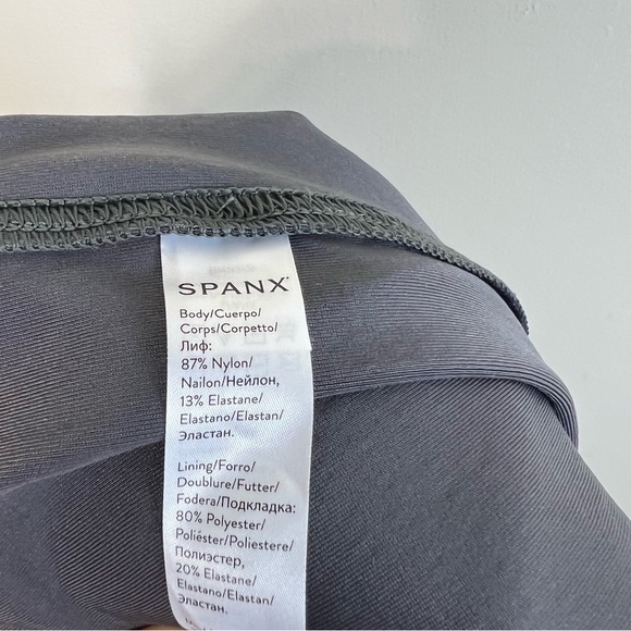 Spanx Booty Boost Active Leggings Metallic Gray Size Large - Picture 11 of 12